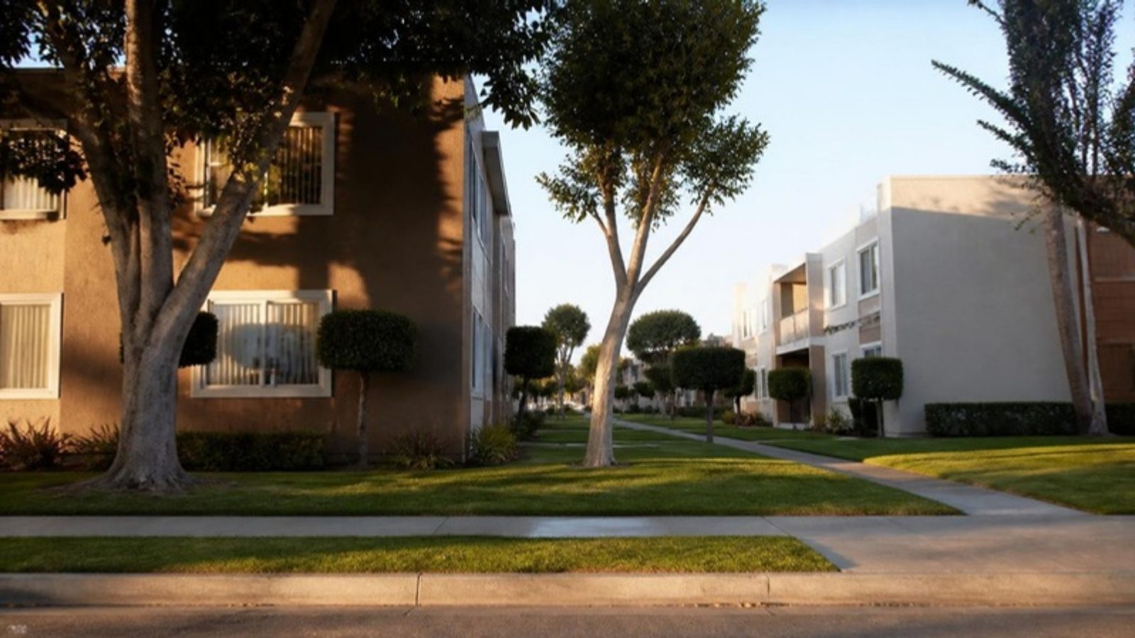 Commercial laundry equipment repair in Lawndale, CA